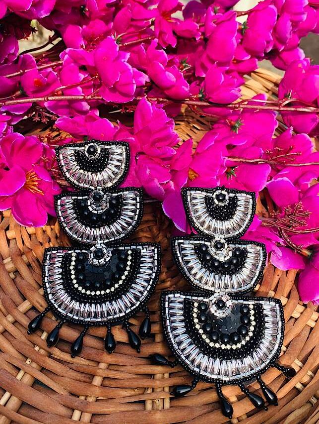 Tribal Handmade- Choicest Black n Silver Earings