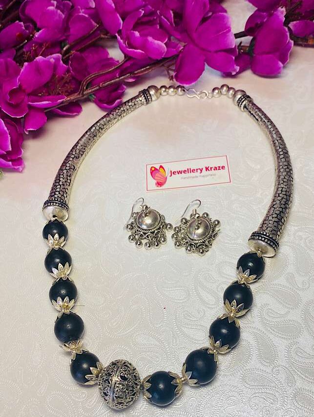 Tribal Handmade – Black Matt Silver Set