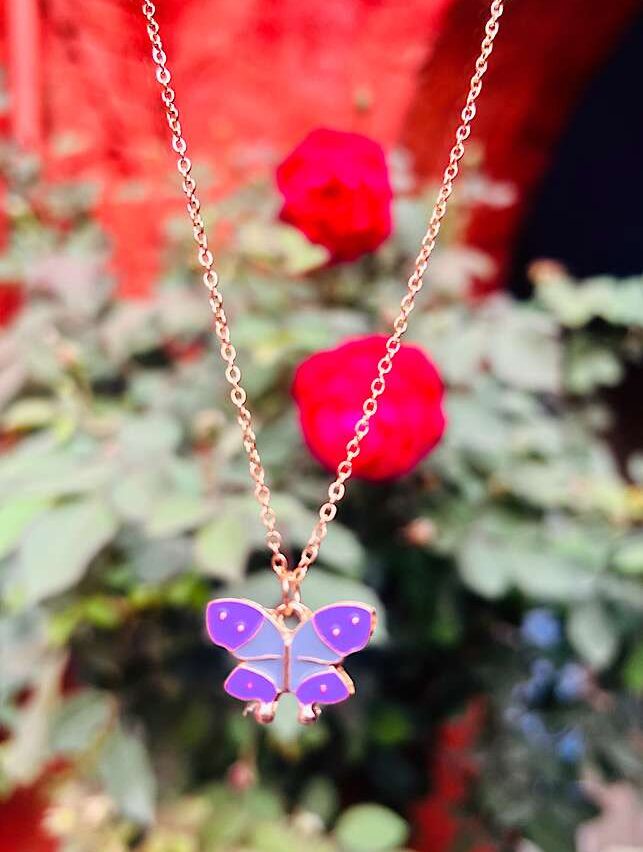 Funky Fashion – Purple Butterfly Pendent