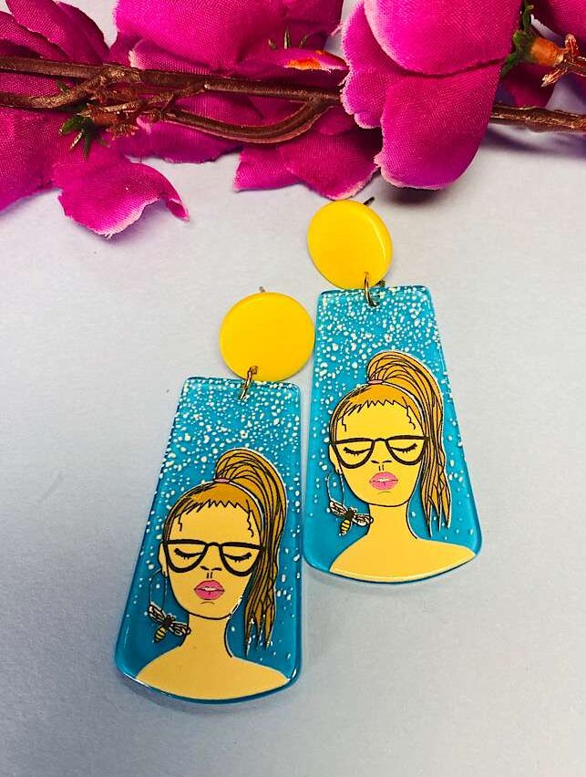 Funky Fashion – Golden Girl Earings
