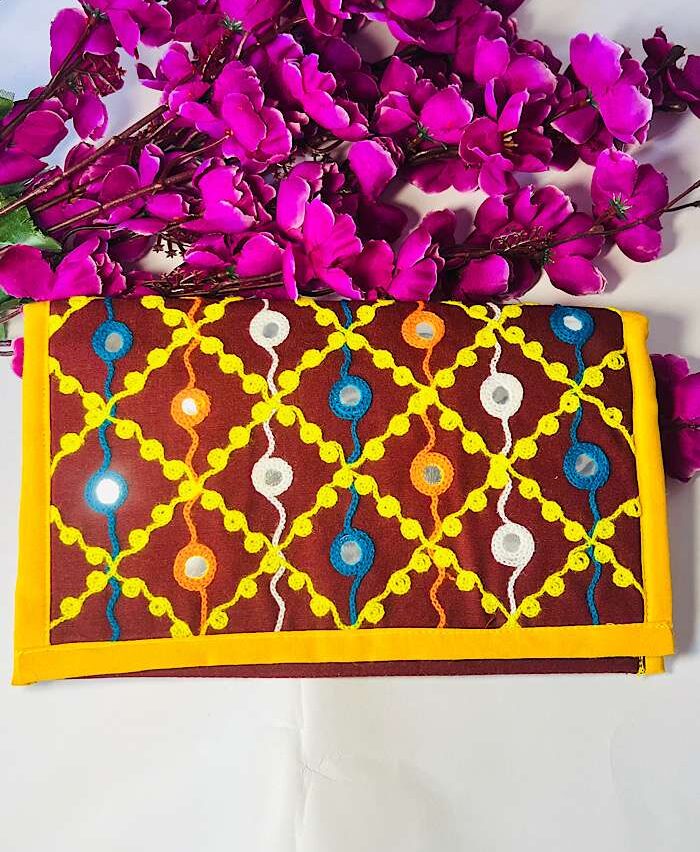 Stylish Bags – Mulicolor Mirror Handmade Clutch