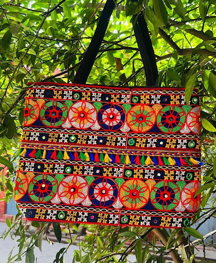 Stylish Bags – Mulicolor Mirror Handmade Tote