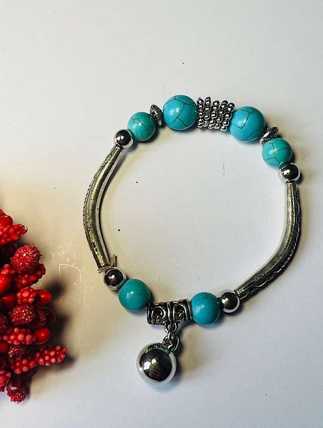 Funky Fashion – Torquoise Silver Charm Bracelet