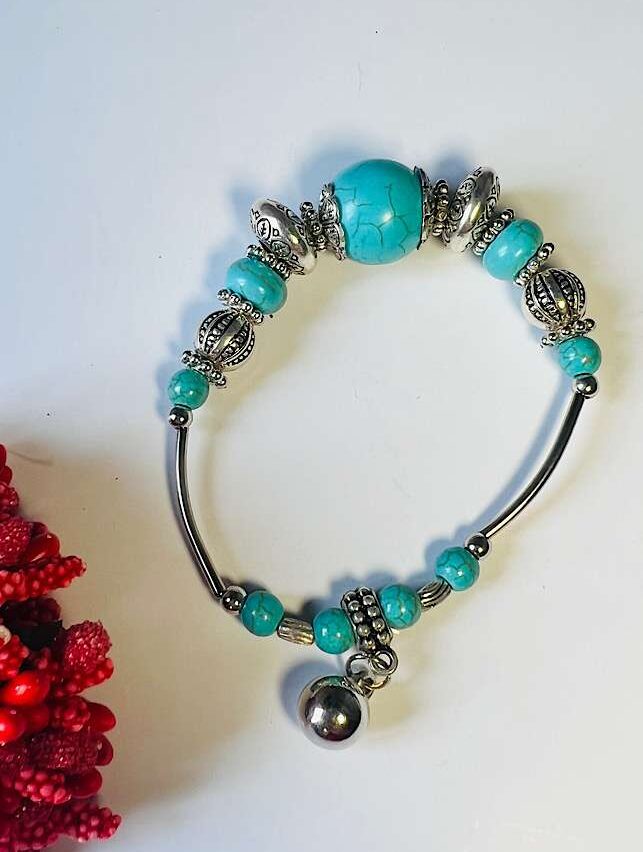 Funky Fashion – Torquoise Silver Charm Bracelet