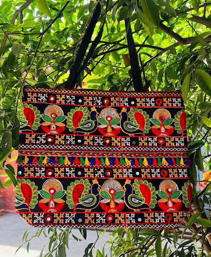 Stylish Bags – Mulicolor Mirror Handmade Tote