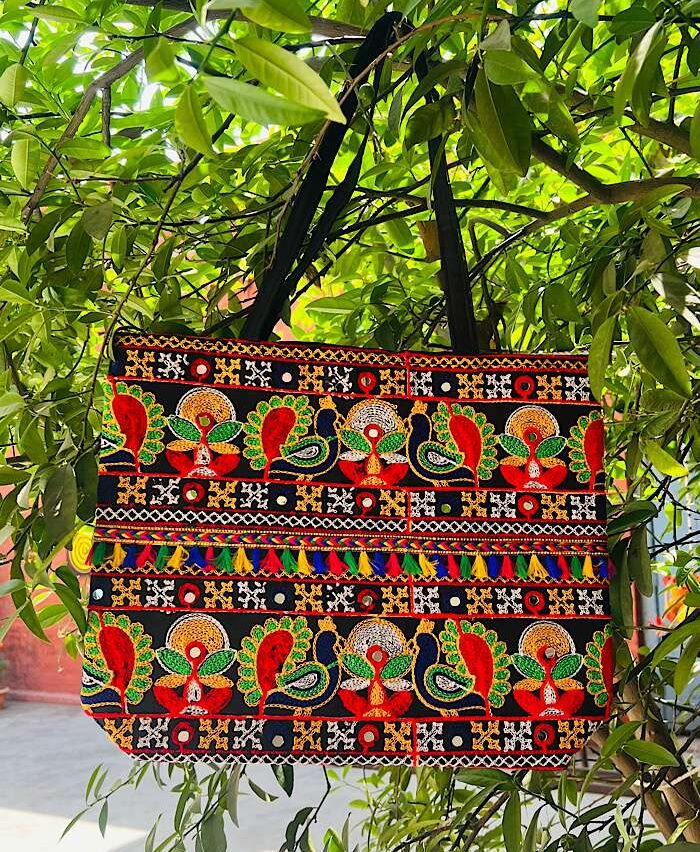 Stylish Bags – Mulicolor Mirror Handmade Tote