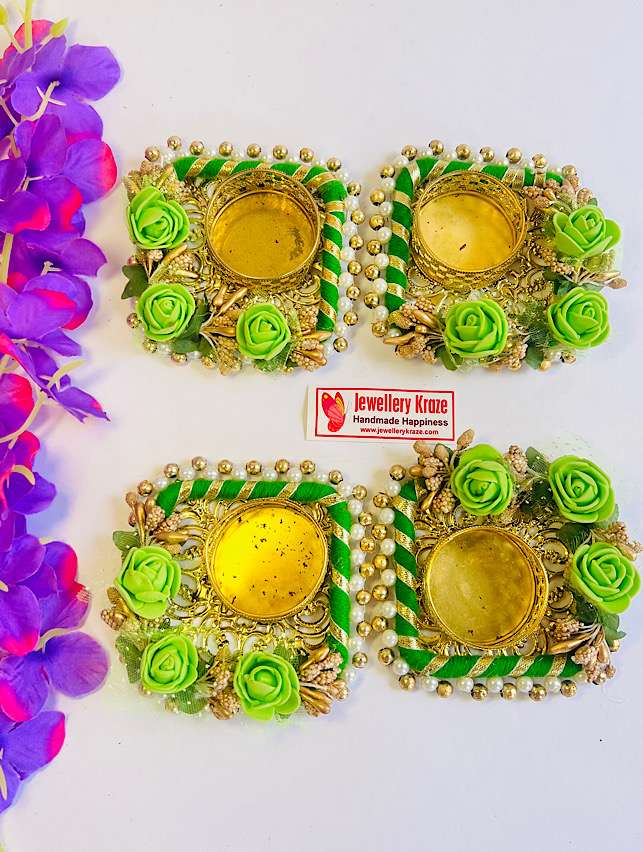 Floral Square Candle Holder – Set Of 4
