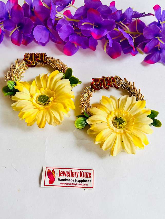 Yellow Floral Subh-Labh – 1 Pair