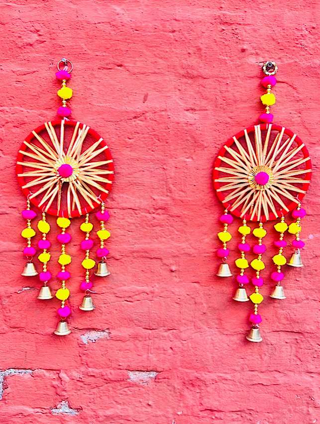 Jingle Bells Hanging – Pair(Pink/Yellow)