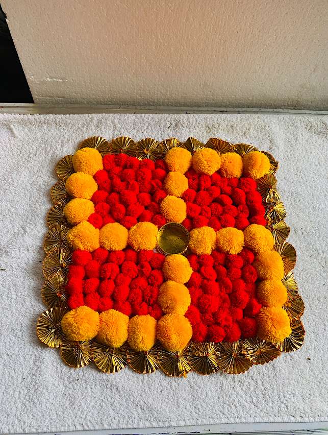 Pom – Pom Rangoli Mat