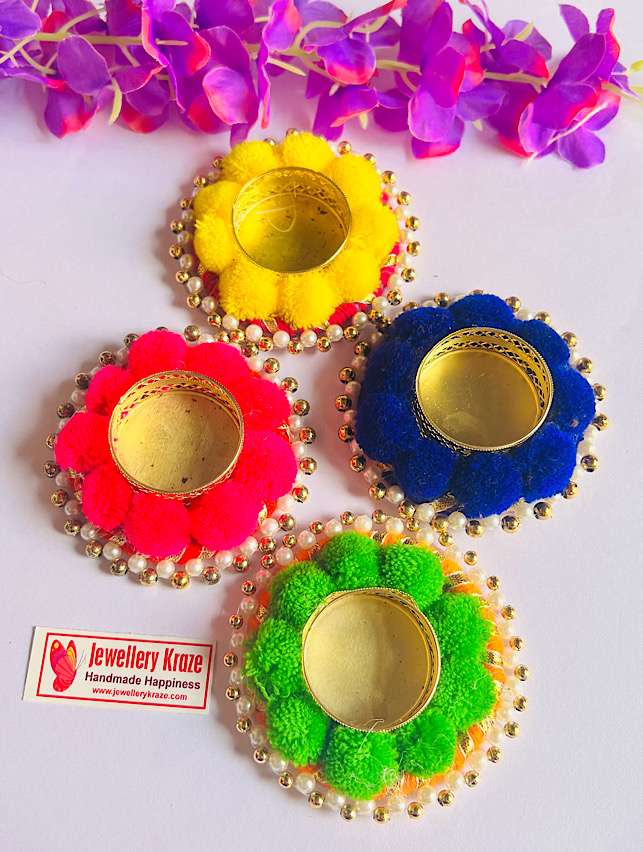 Pearl Pom-Pom T-Light – Set of 2