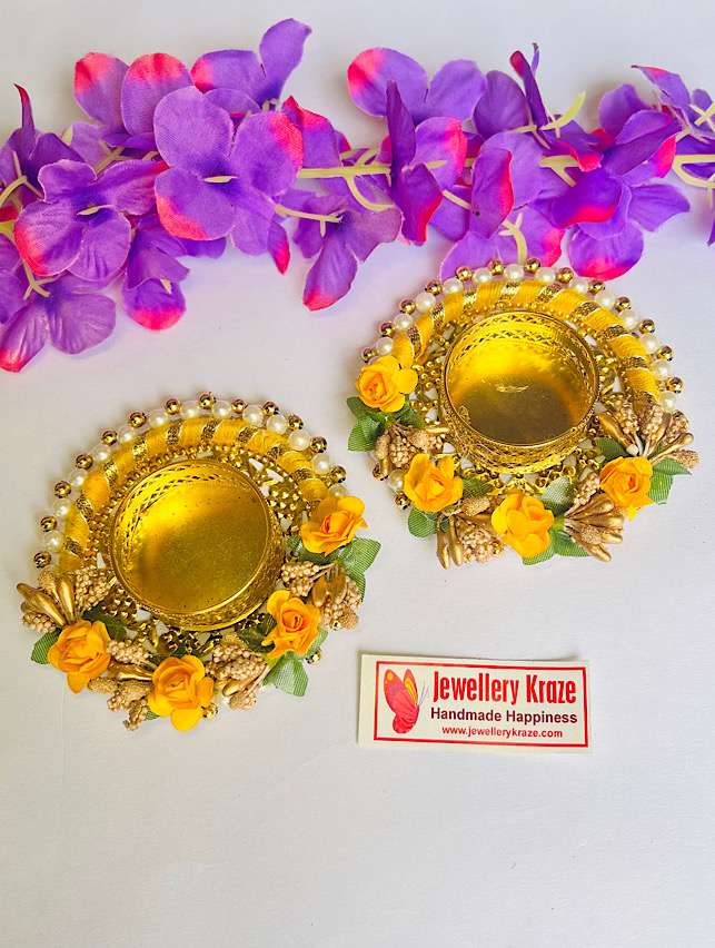 Yellow Pearl Round Diya – Set of 2