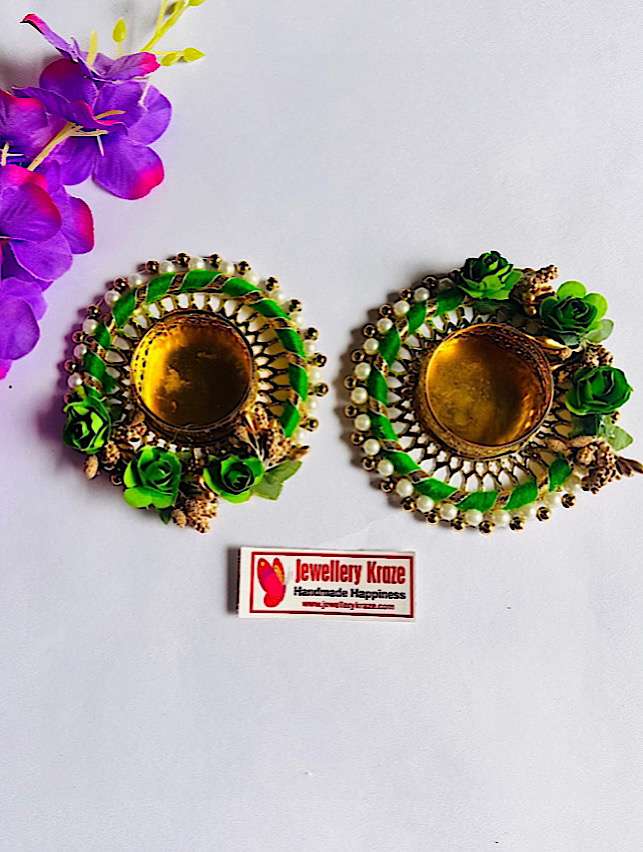 Green Pearl Round Diya – Set of 2